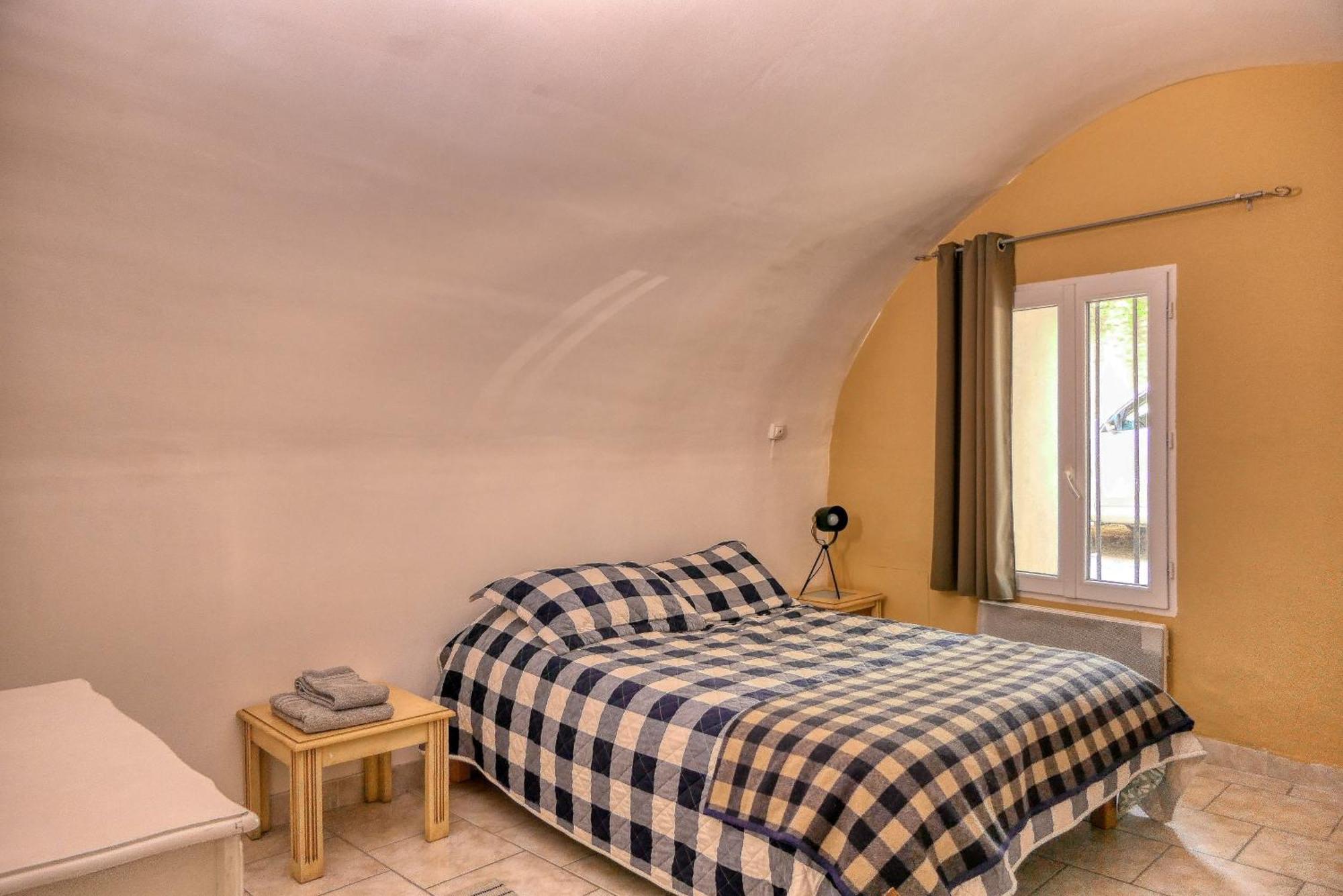 Village House Of Jean Gordes Esterno foto